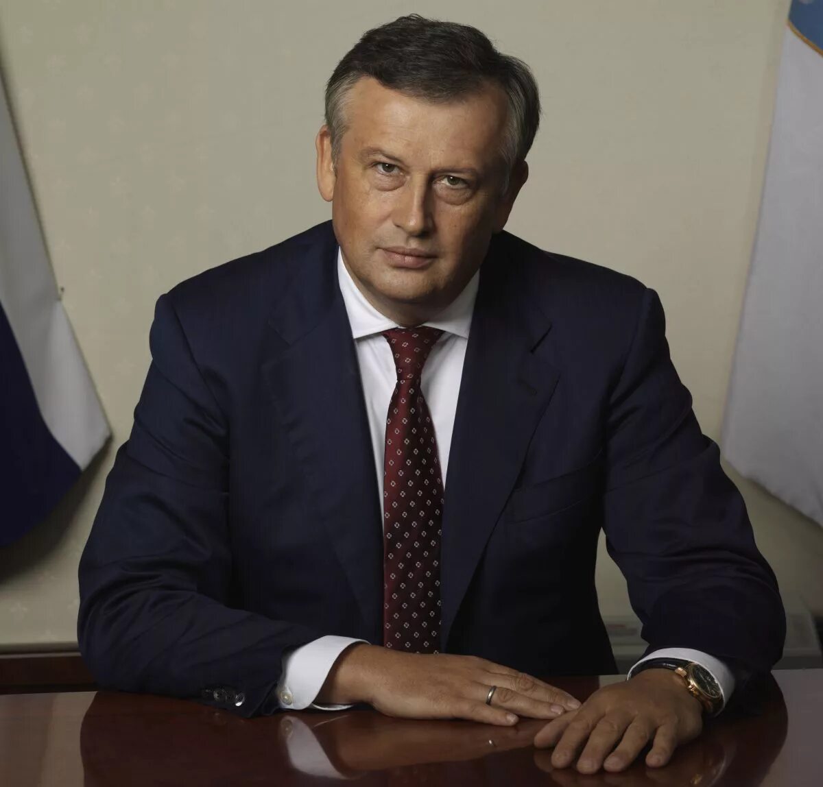 Дрозденко губернатор ленобласти. Телефон дрозденко губернатор ленинградской. Телефон дрозденко губернатор ленинградской. Телефон дрозденко губернатор ленинградской. Телефон дрозденко губернатор ленинградской.