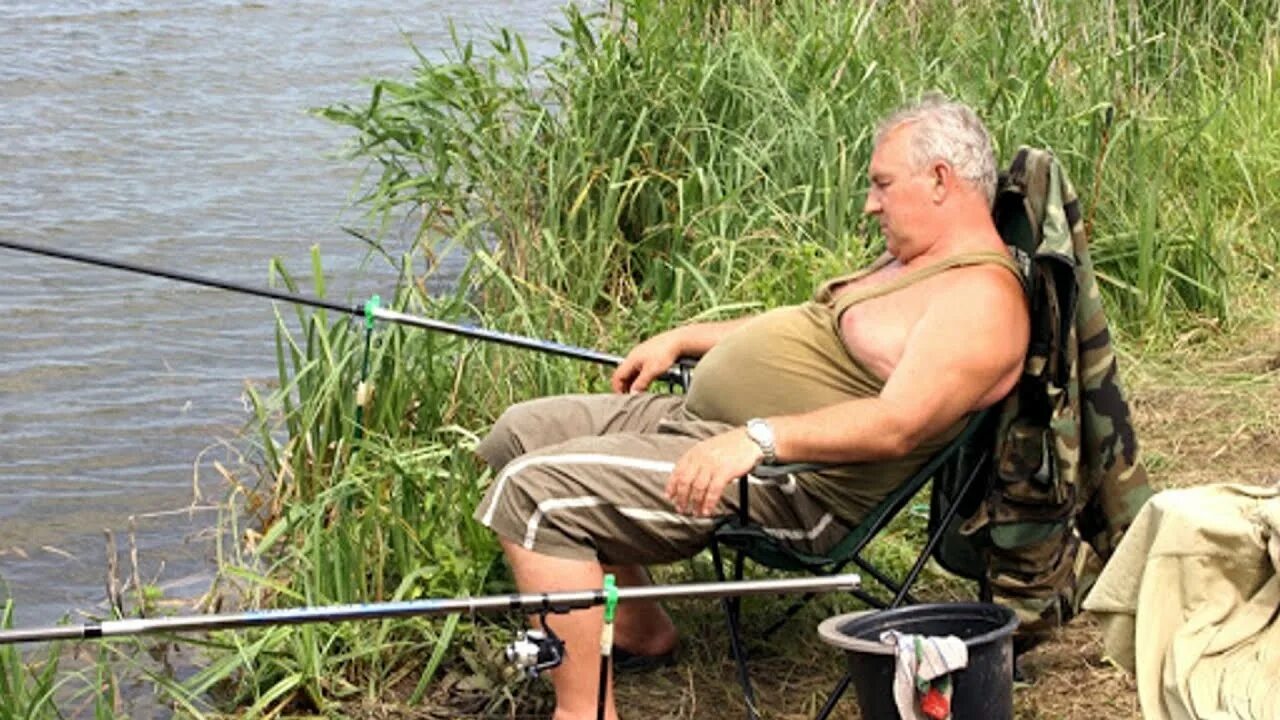 Скуф на рыбалке. Рыбаклев. Приколы на рыбалке. Катя бугай рыбачка. Скуф на рыбалке.
