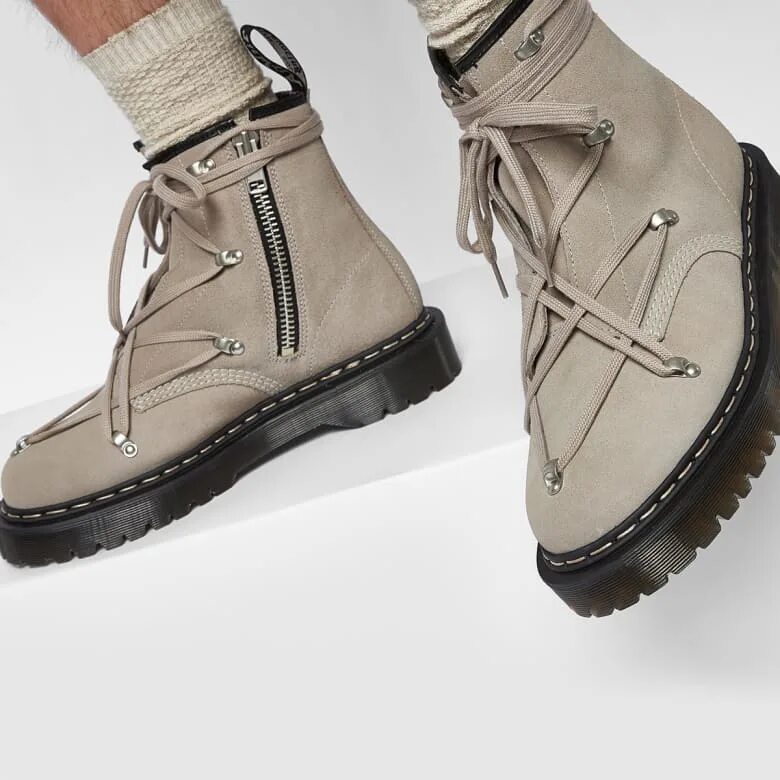 Rick owens martens 1460. Рик оуэнс доктор мартинс. dr martens rick owens 1460. doctor martens rick owens. dr martens x rick owens.