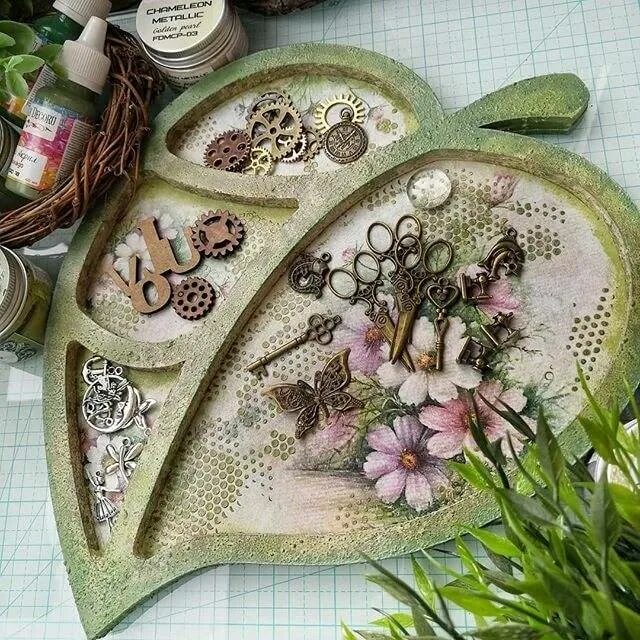 Техники декорирования изделий. Техника декупаж. Идеи для декупажа. Техника декорирования. Декупаж творческие идеи для вашего дома.