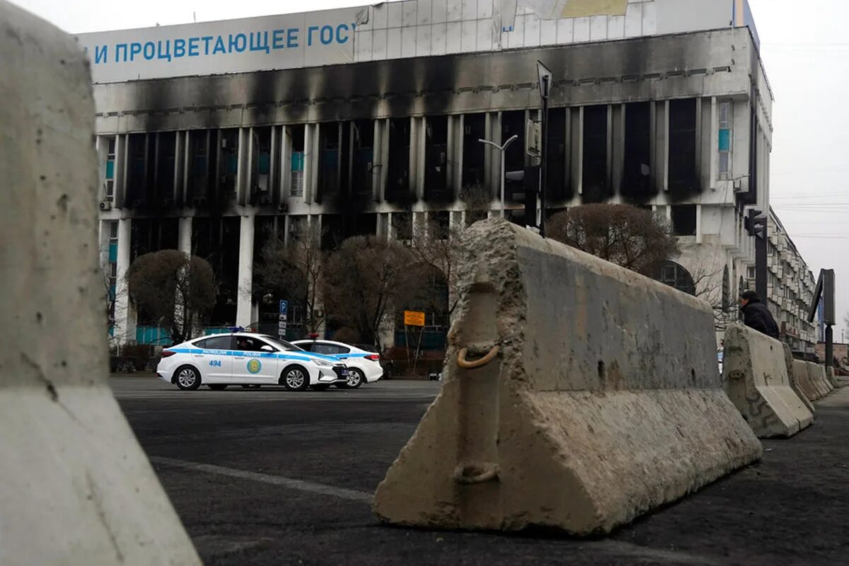 Сейчас будет в алма ате землетрясение. Алма ата в 2025. фото алматы 2025. казахстан алма-ата 2025 год. землетрясения в алма-ате.