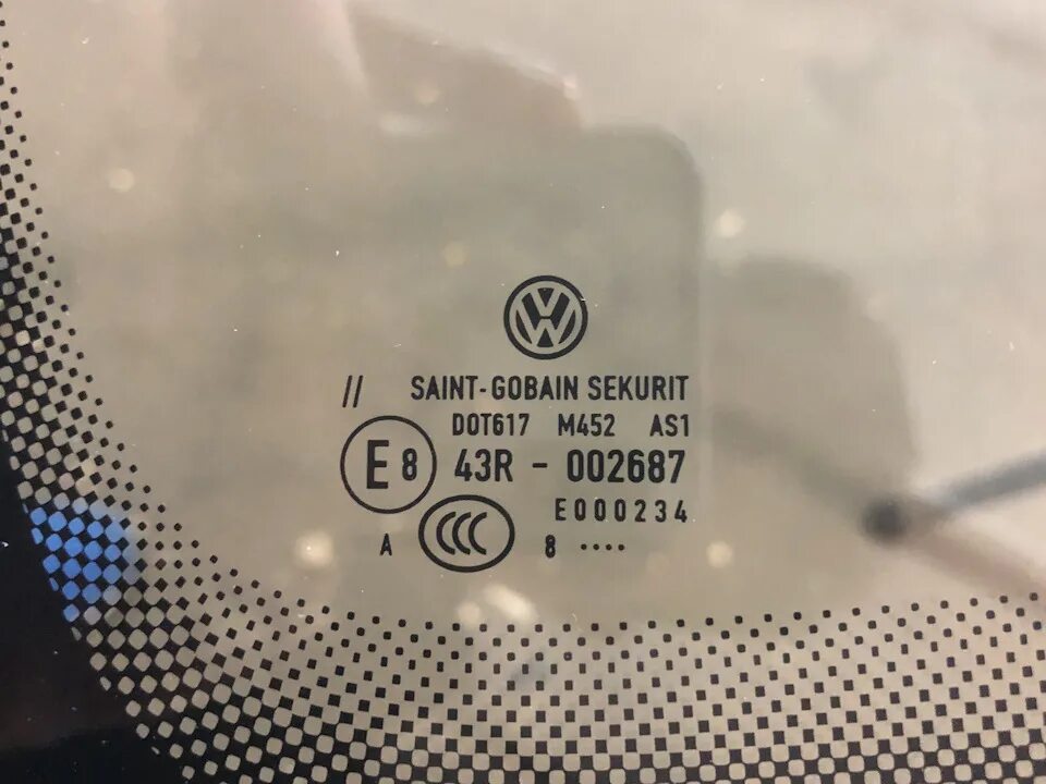Saint gobain стекло лобовое. Лобовое стекло 07156004 размер высота ширина. Лобовое стекло saint gobain. Saint gobain sekurit лобовое стекло. Стекло лобовое мерседес спринтер 906 saint-gobain sekurit.