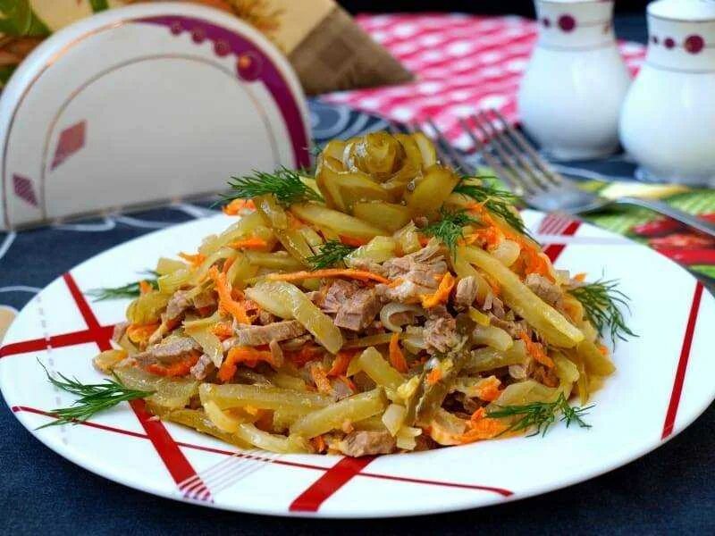Салат обжорка классический рецепт с говядиной