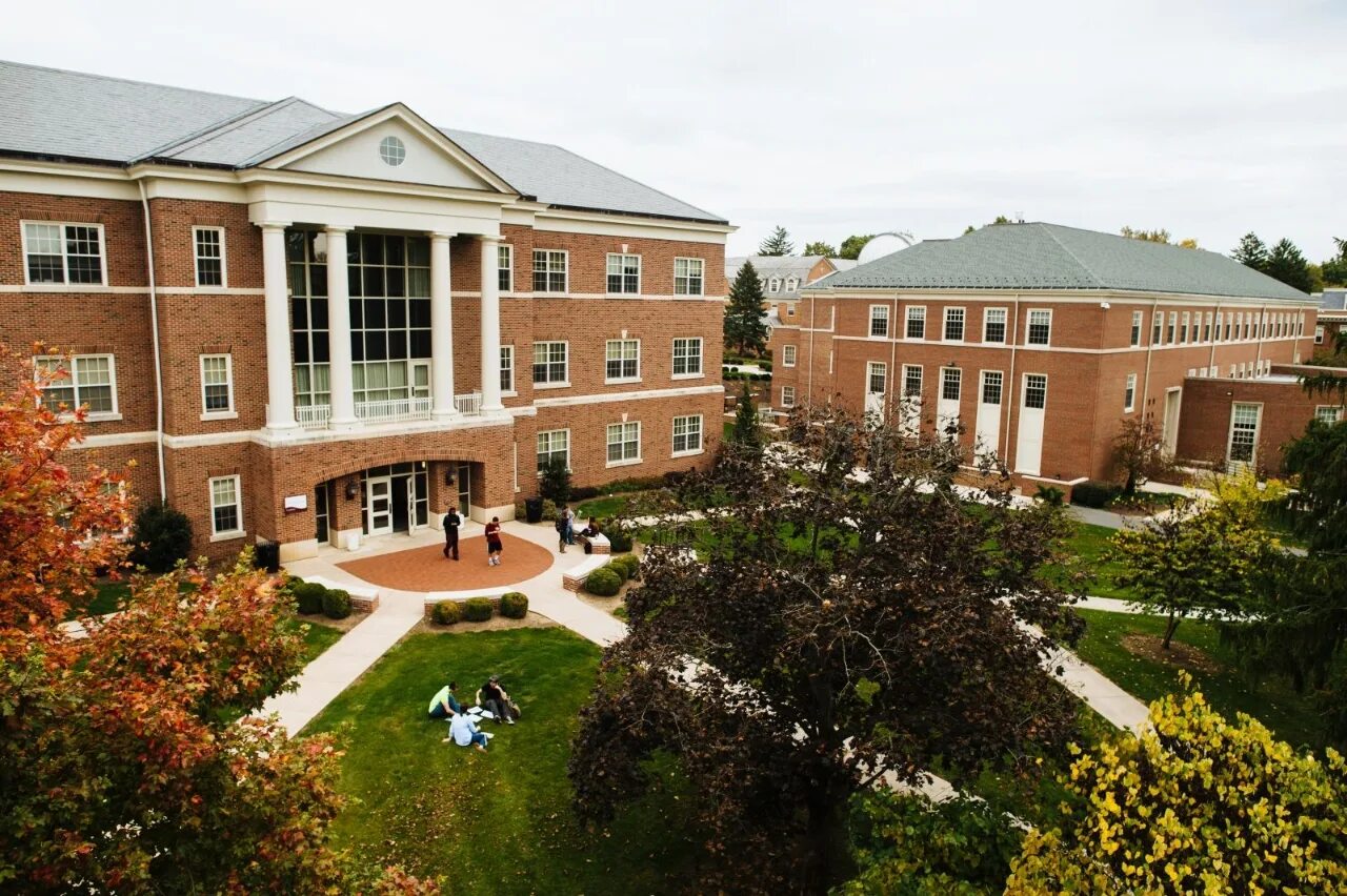 Susquehanna University. Deep Springs College, США. Susquehanna в Пенсильвании. Австралийская консерватория.
