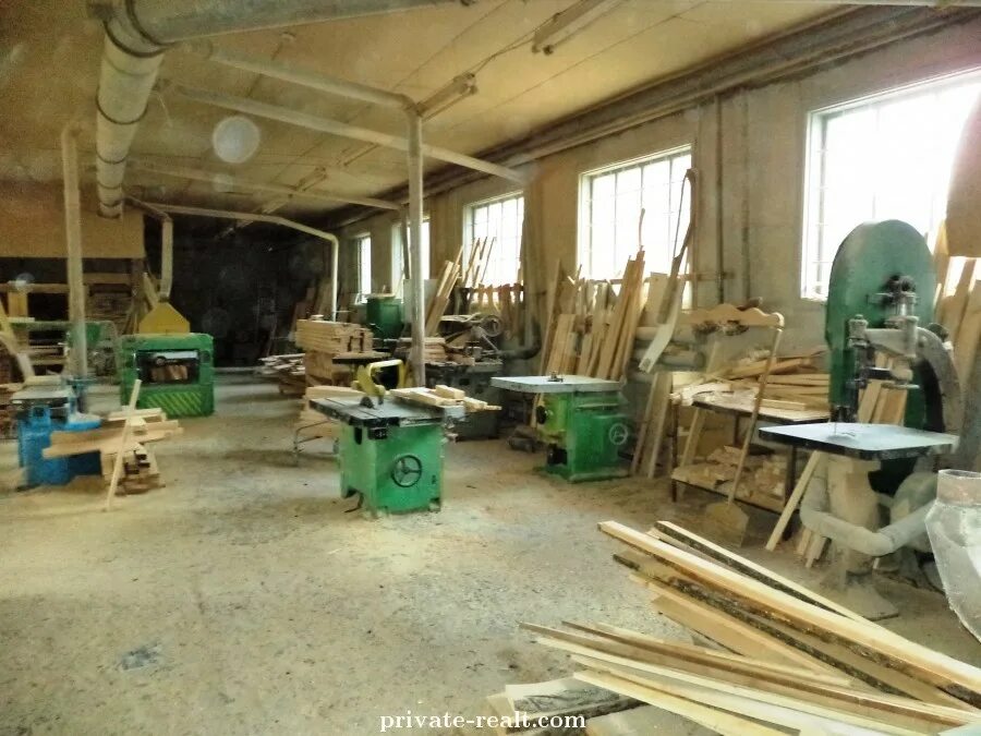 Аренда столярки. Жбк столярный цех. Wood vip электрика. Помещение под столярный цех. Аренда столярки.