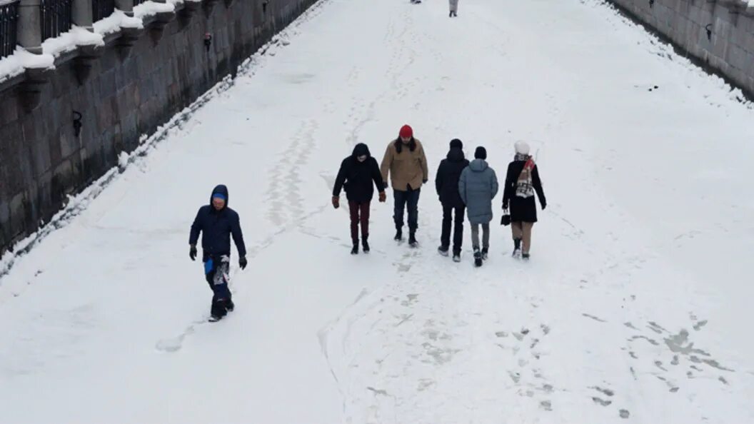 Песня ехала девчонка из кургана пятерик везла. Песня ехала девчонка из кургана пятерик везла