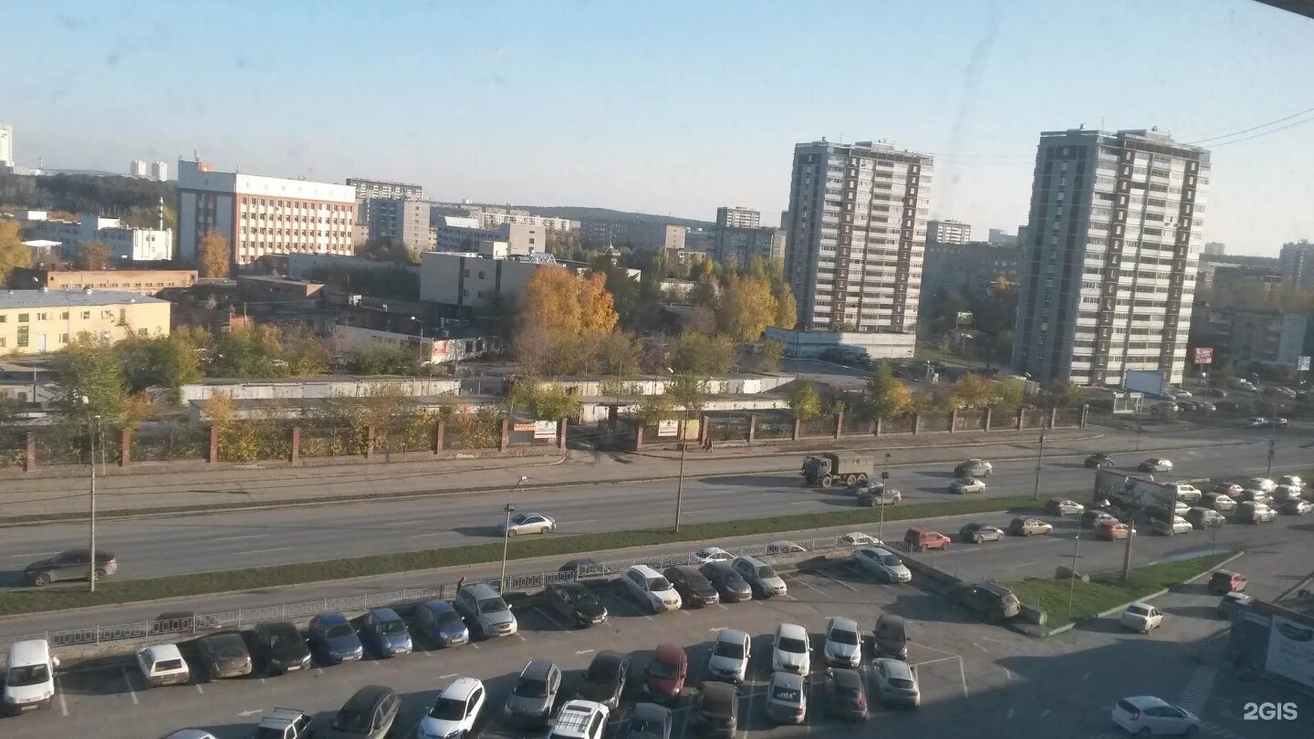 Екб юго западный район. Микрорайон юго-западный екатеринбург. Микрорайон юго-западный екатеринбург. Микрорайон юго-западный екатеринбург. Свердловск юго западный район.