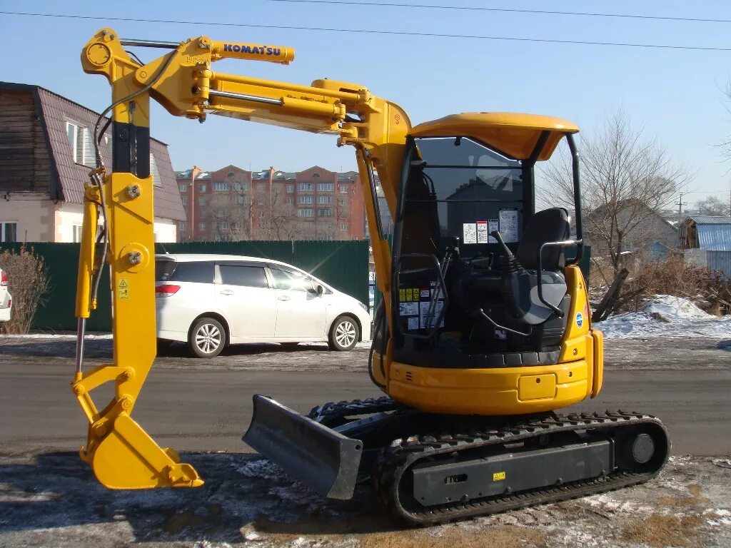 Купить экскаватор в приморском. Komatsu pc30uu-5. Мини экскаватор Komatsu pc30uu. Komatsu pc30r-8. Komatsu pc30uu-3.