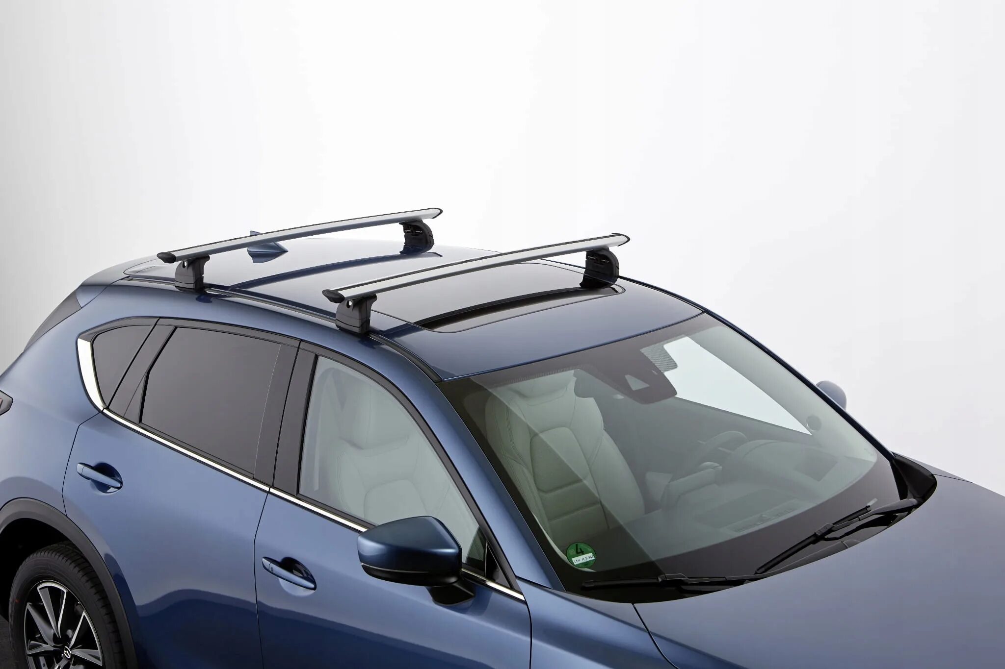 Рейлинги сх 5. Багажные поперечины для Mazda CX-5 2017. Багажник на крышу Мазда СХ-5. Mazda CX 5 поперечины. Багажник на крышу Mazda CX-5 Thule.