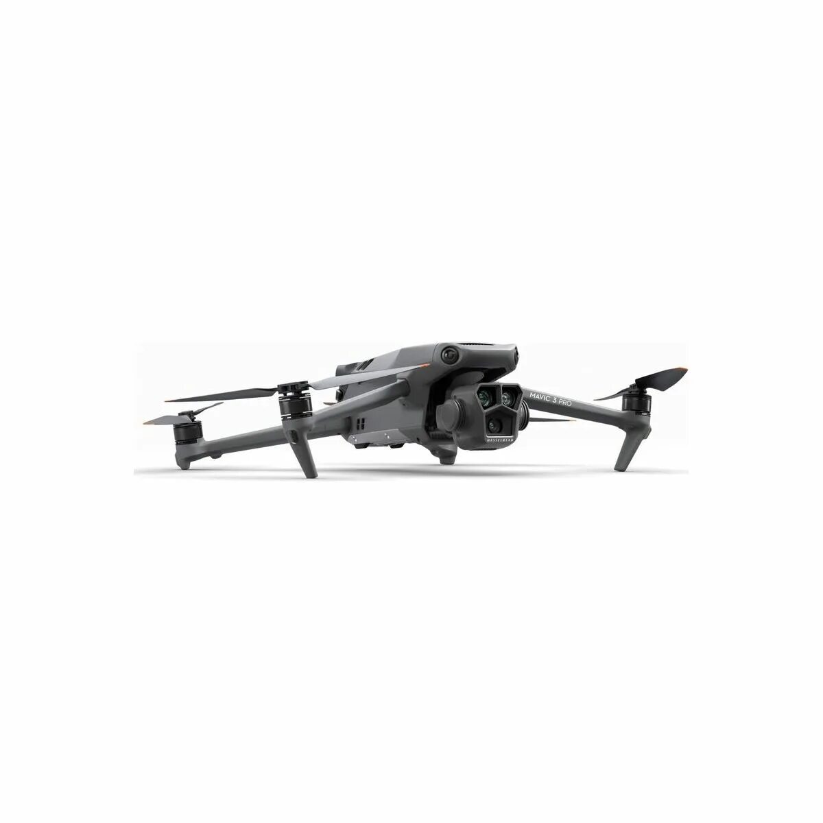 DJI Mavic 3 Classic. DJI Mavic 3 Pro. Квадрокоптер DJI Mavic 3 Classic (DJI RC). DJI Mavic 3 Classic RC комплектация. Mavic 3 pro combo