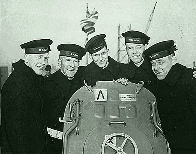 Пятеро братьев. Братья Салливан. Братья Салливан ВМФ США. Крейсер Джуно 1942. Американские моряки второй мировой.