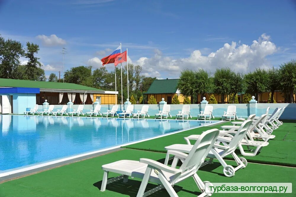 Турбазы волгоградской с бассейном. Парк-отель риверсайд калач-на-дону. Рублевка волгоград. Осинки турбаза волжский. Олимпия турбаза волгоград.