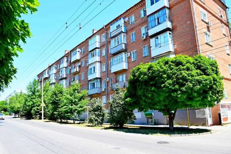Квартира таганрог центр. Таганрог хрущевки. свобода 25 таганрог. таганрог квартиры. таганрог жилые дома.