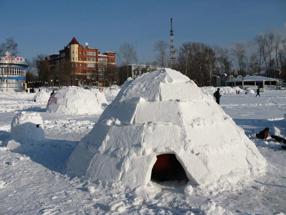 Иглу жилище эскимосов. Домик из снега. Снежный домик из снега. Дом иглу. Иглу нн