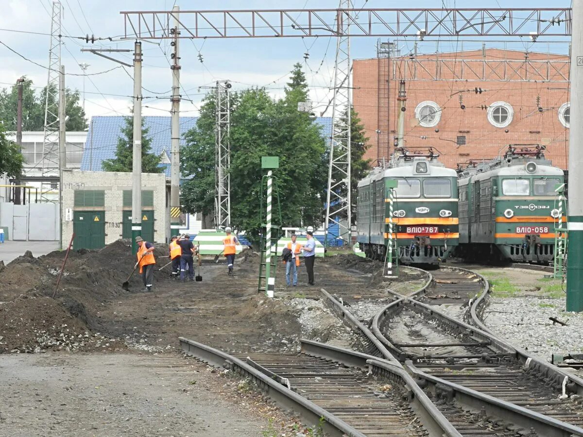 локомотивное ремонтное депо тайга. 2эс6 002 тепловоз. московская железная дорога филиал оао ржд. фд 20 паровоз курган. сообщество ржд курган.