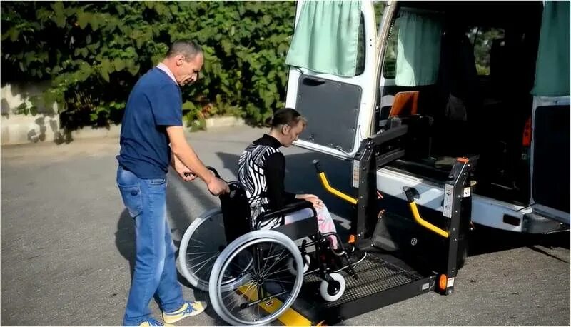 Беларусь инвалидов для. Соревнования инвалидов колясочников. Инвалиды в рб. Профессиональная реабилитация инвалидов. Спортивные танцы на колясках.