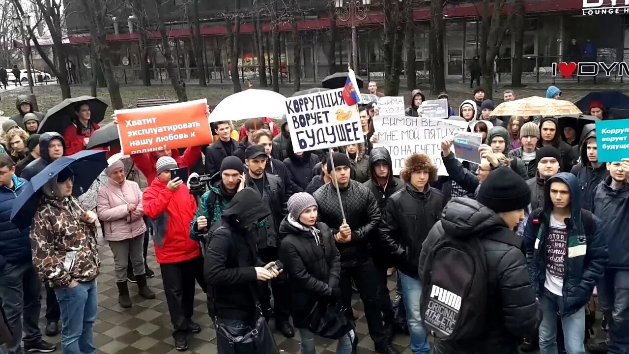 Митинг ставрополь. Митинг в Ставрополе. Митинги в Ставрополе 2024. Против Путина Ставрополь. Навальный в Ставрополе.