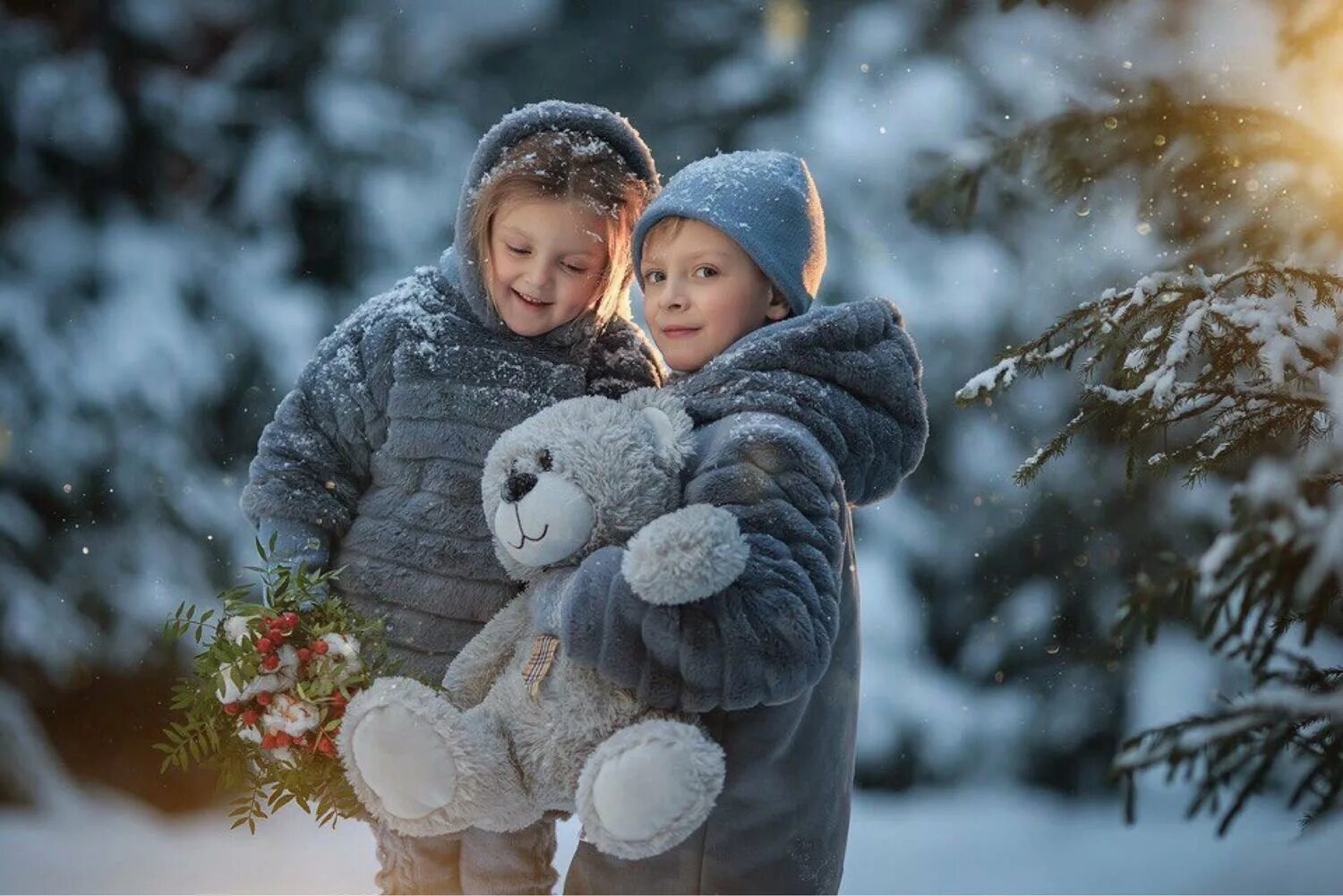 Зимняя фотосессия с ребенком. Дети зимой. Фотосессия в зимнем лесу с ребенком. Детская фотосессия в зимнем лесу.