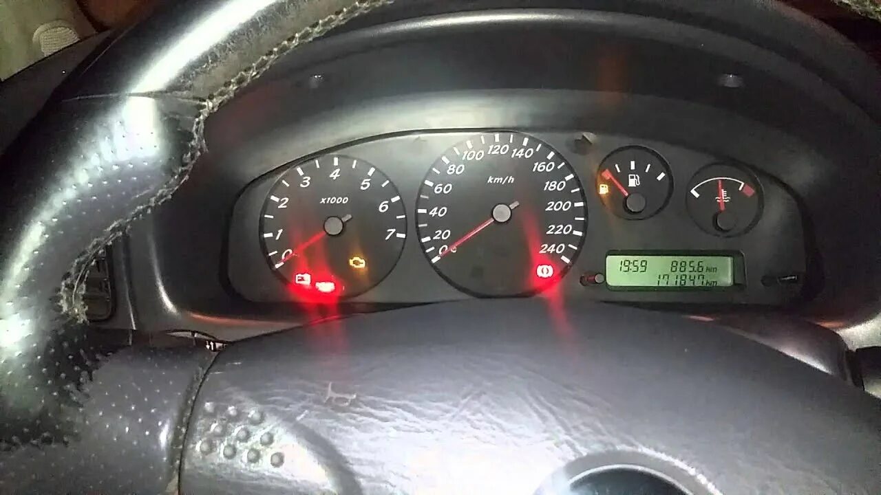 Ошибка ниссан n16. Nissan almera n16 srs ошибка 12. p0141 ошибка ниссан альмера. ошибка srs b 1876 тойота. ошибка srs 22 мицубиси каризма.