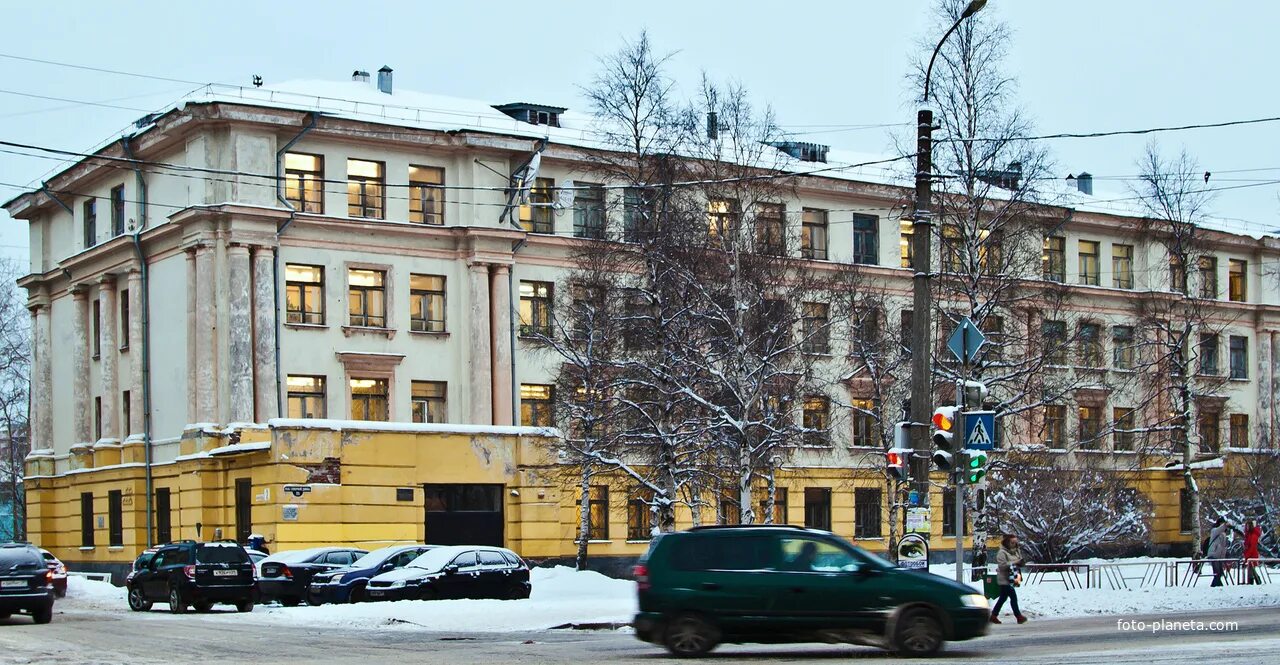 Архангельский государственный лицей им м.в Ломоносова. Лицей Ломоносова Архангельск. 19 Лицей Архангельск. Ломоносовская гимназия Архангельск.