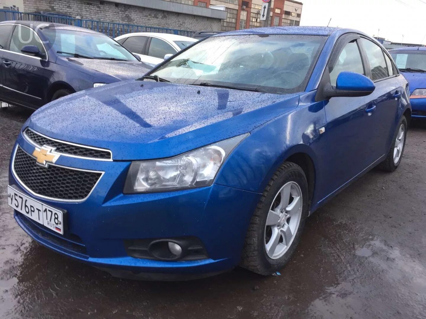 Шевроле круз б у купить. Шевроле Круз 2011. Chevrolet Cruze 2011 года. А/М Шевроле Круз 2011 года. Машина Шевроле Круз 2011 года.