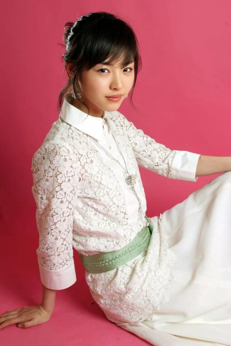 Ку хе сон и ли мин хо. Гу хи. Ли мин хо и сон хе. Suzy bae gu family book. Чо юн-хи актриса.