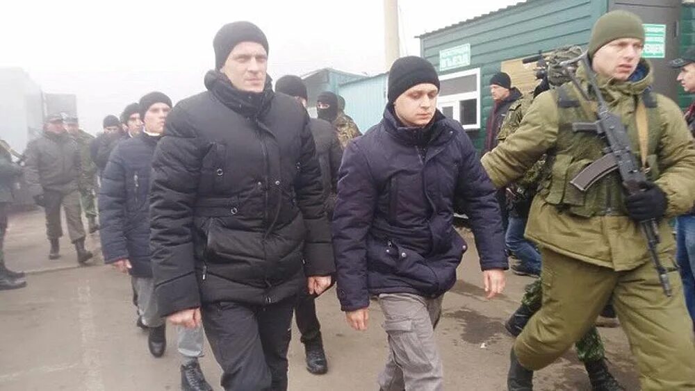 Обмен пленными между Россией и Украиной сегодня последние. Обмен пленными Россия Украина. Обмен пленными между Россией.