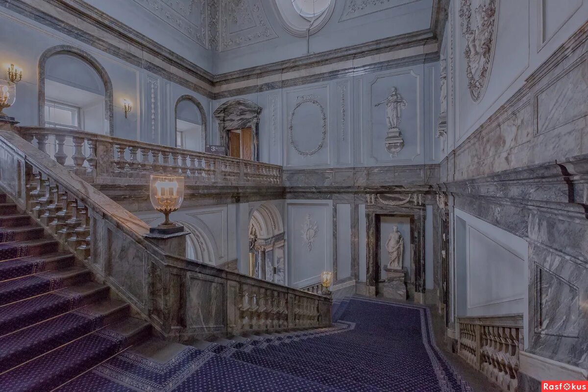 мраморный дворец ринальди лестница. ринальди архитектор мраморный дворец. мраморный дворец на фонтанке. мраморный дворец интерьеры ринальди. мраморный зал мраморного дворца.