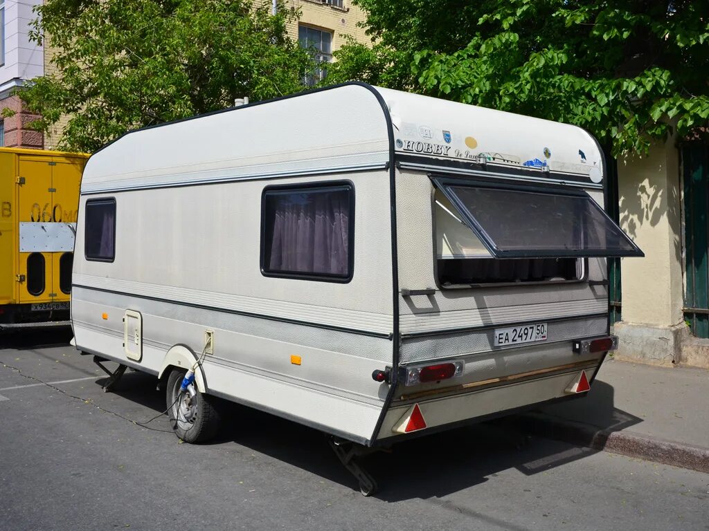 Knaus sun i 900 leg. Прицеп дача hobby. Прицеп дача hobby. Прицеп-дача hobby 480, 1996. Автодом прицеп hobby.