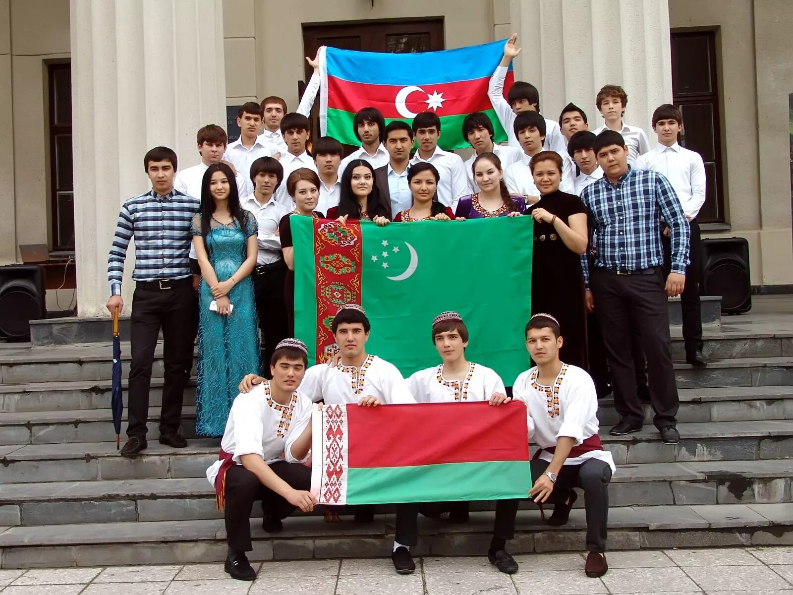 Белоруссия иностранные граждане в белоруссии. Туркменские студенты в Беларуси. Иностранные студенты. Студенты из Туркменистана. Туркменские студенты в России.