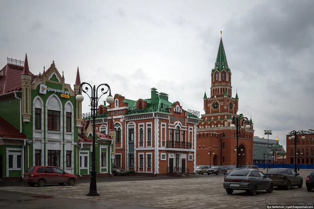 Варламов Йошкар Ола. Архитектура города Йошкар-Ола. Йошкар Ола архитектура новая. Йошкар Ола Пряничный город.