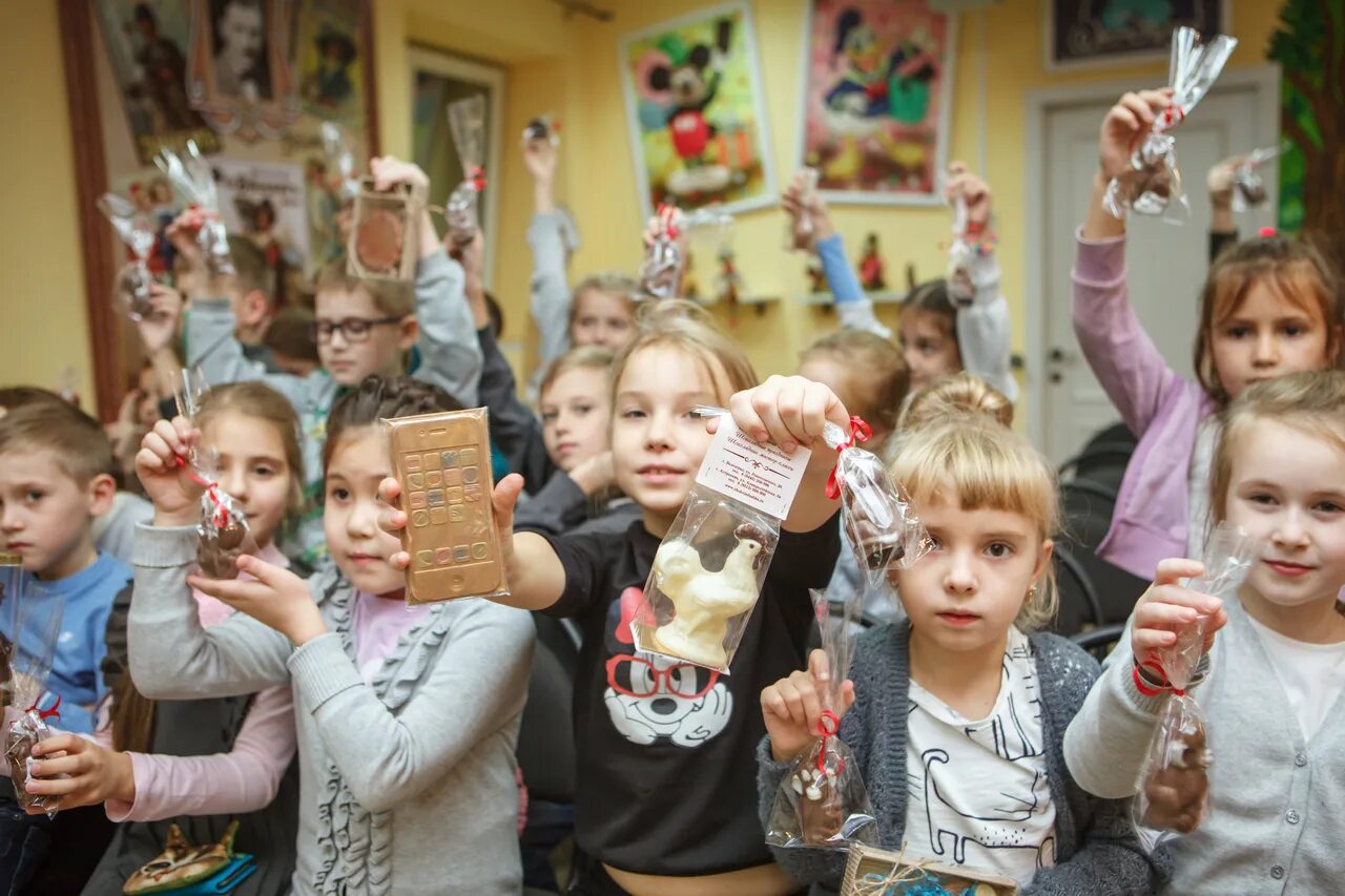 музей шоколада шоколадушка ставрополь. музей шоколада краснодар красных партизан. шоколадная фабрика краснодар шоколадушка. шоколадушка волгоград. музей шоколада шоколадушка ул красных партизан 220.