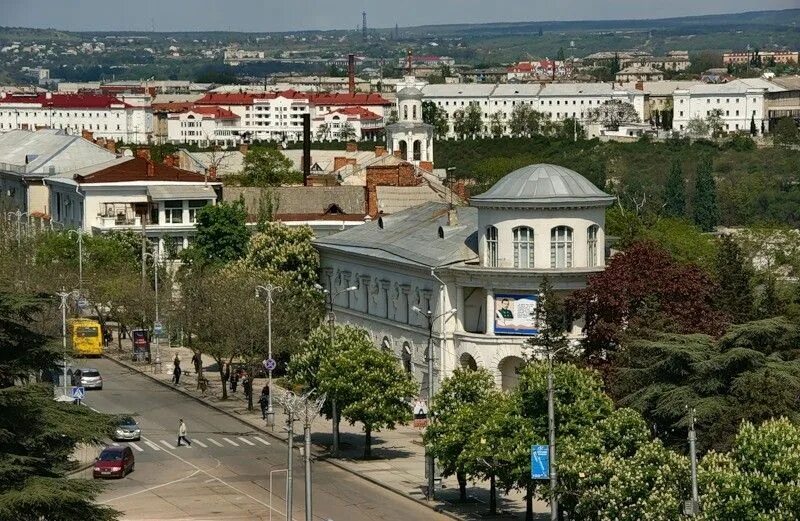 Центральная городская библиотека им. Библиотека толстого севастополь. Толстого. Библиотека л толстого севастополь центральная. Центральная городская библиотека севастополь.