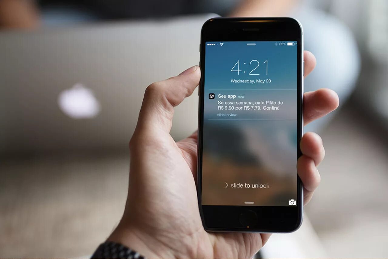 Push уведомления iphone. Push уведомления. уведомление айфон mockup. mockup пуш уведомление. push уведомления на смартфоне.