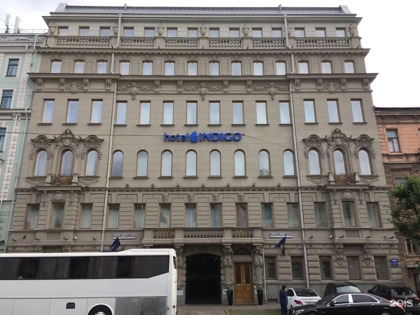 Отель indigo st. Питер чайковского 11. Отель indigo санкт-петербург чайковского. Индиго санкт-петербург - чайковского     . Петербург чайковского 17.