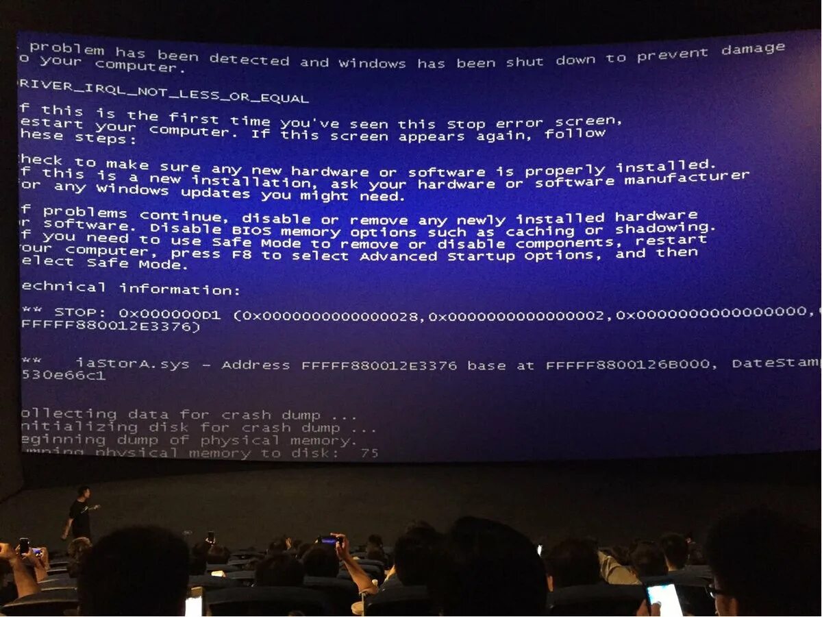 Краш дамп. Синий экран краш дамп что это. A problem has been detected and Windows. A crash has been detected. Has been shut down to prevent