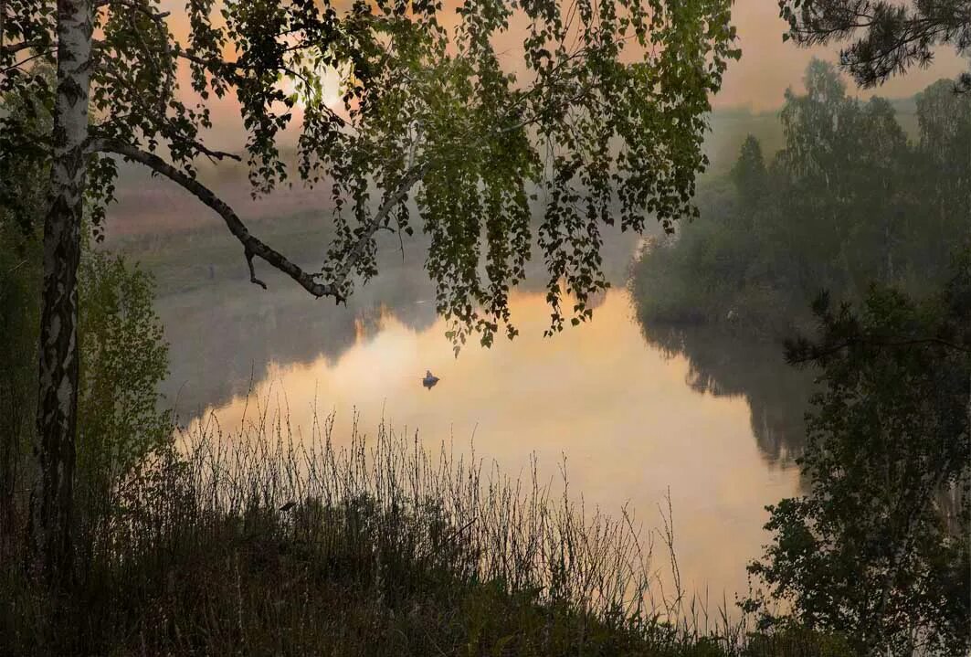 Фёдор Сологуб Забелелся туман за рекой. Забелелся туман над рекой Сологуб. Забелелся туман за рекой. За рекой.