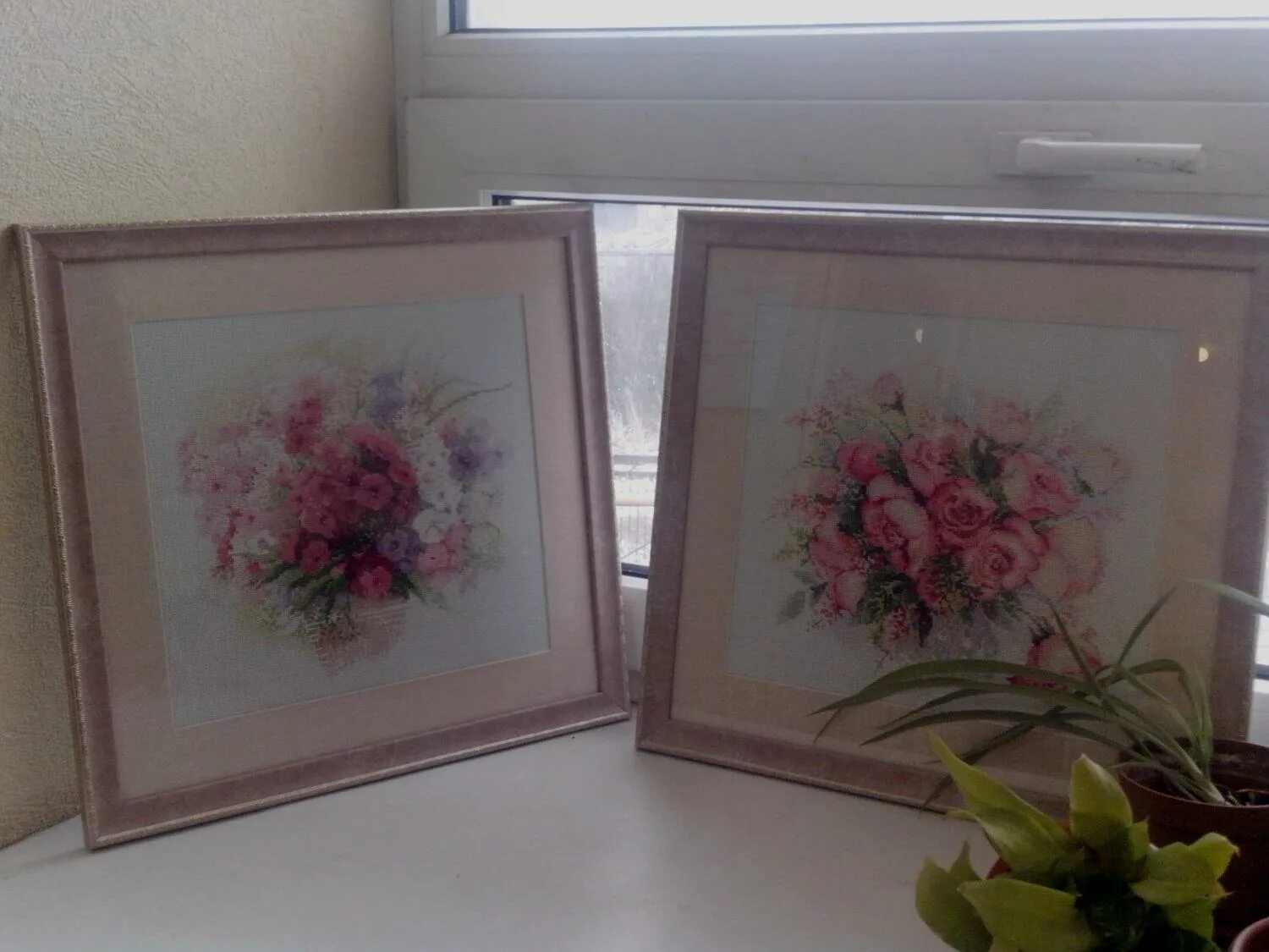 Риолис готовая работа. Риолис бархатцы 1556. Риолис 1508. Риолис готовая работа. Вышивка риолис герань.