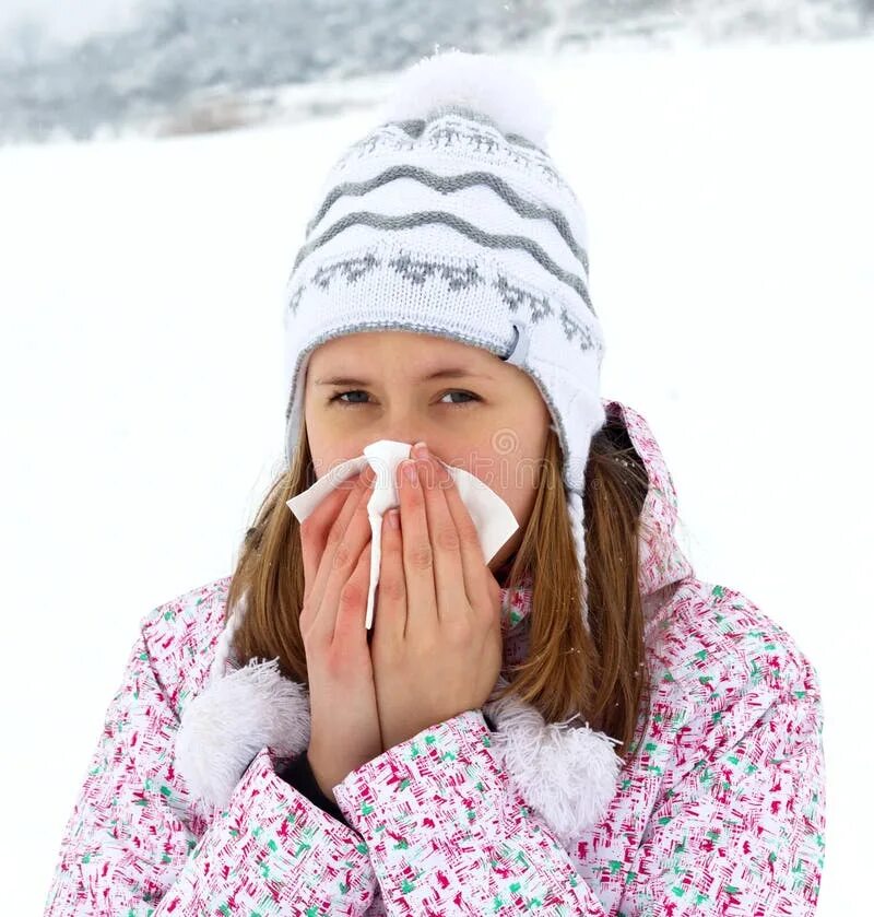 Did you catch a cold. Ребенка в холода стоковое фото. простудилась зимняя порания. catch a cold. женщина с ребенком в холода стоковое фото.