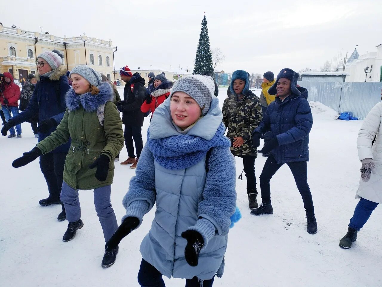 Вологда выходного дня. Вологда праздник. девушки на празднике вологды. вологодские праздники.