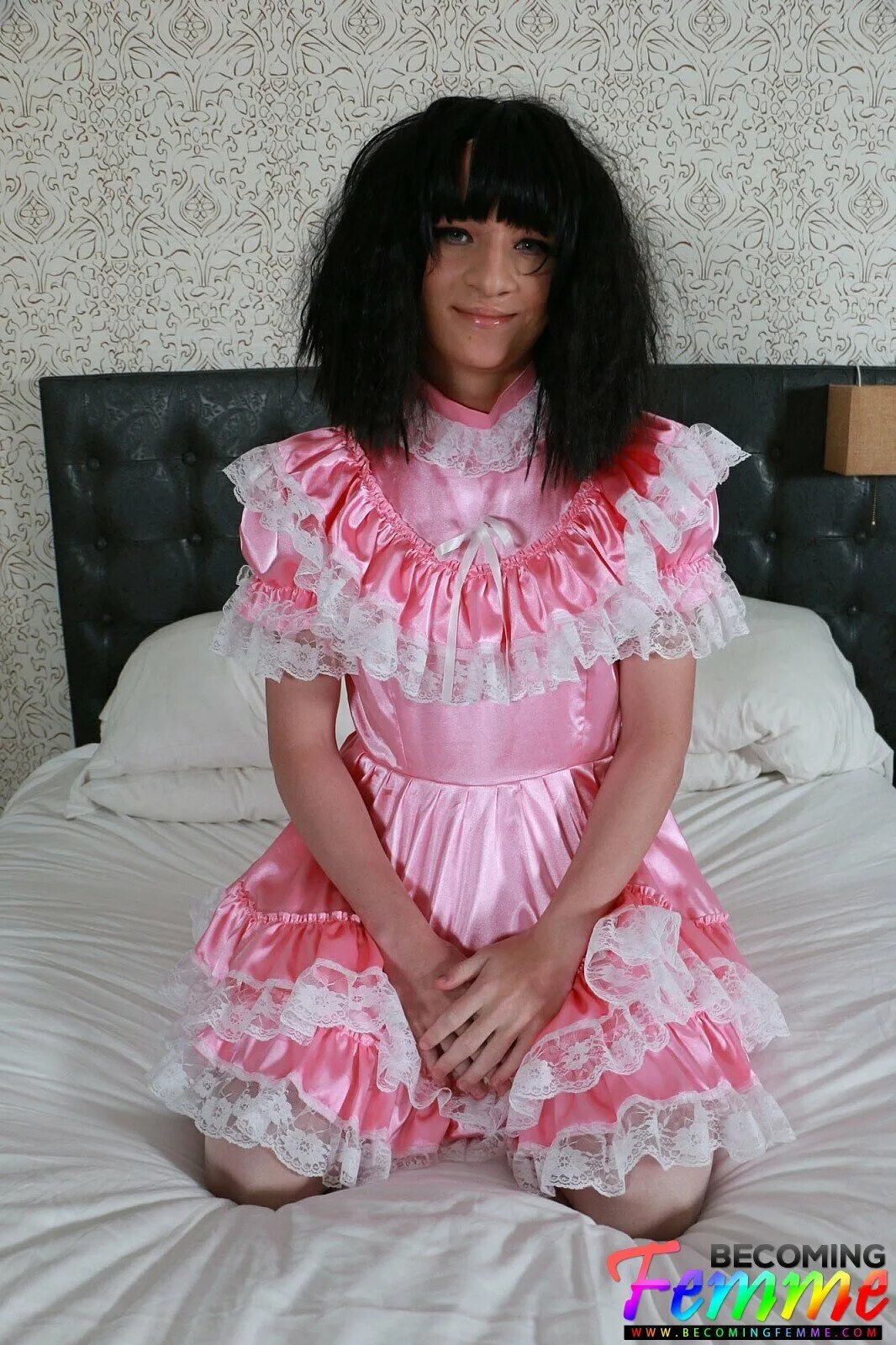Becoming femme video. Feminine men who become beautiful. Becoming femme актрисы. Шоу feminized husband. Gender role reversal – the new age lifestyle.