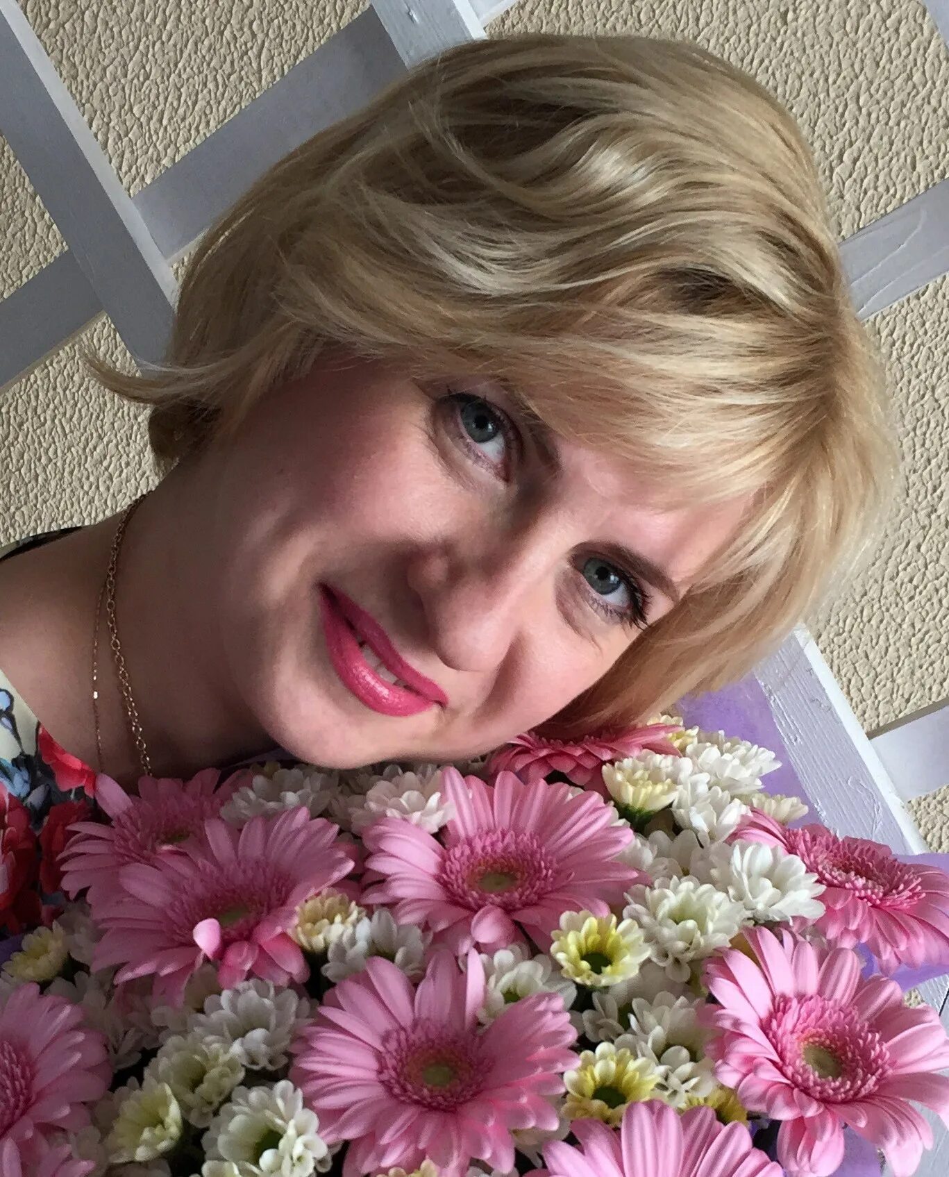 Женщина мытищи. Девушки мытищи без регистрации. Девочки мытищи. Подгорецкая светлана мытищи. Кристина мытищи.