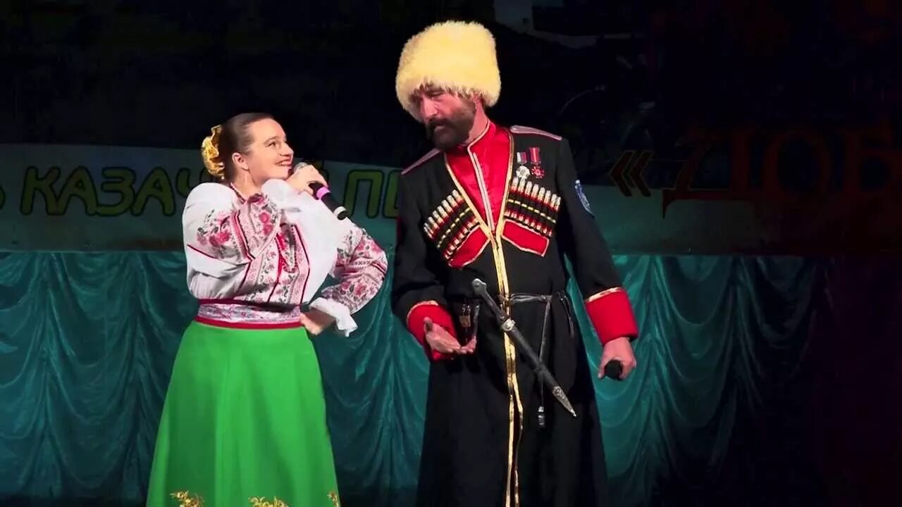 Ютубе песню добро. Казачий ансамбль. народный ансамбль добро. дуэт ансамбля вольница. ансамбль вступление.