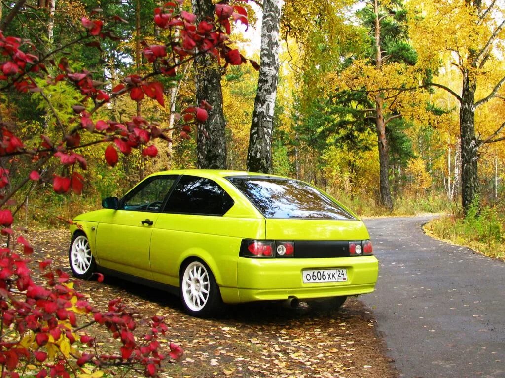 Ваз 2112 от иномарок. Заднее сиденье 2112. Сиденья от иномарки в ваз 2112. Ваз 2112 передние сидина 2шт. Сиденья ваз 2112.