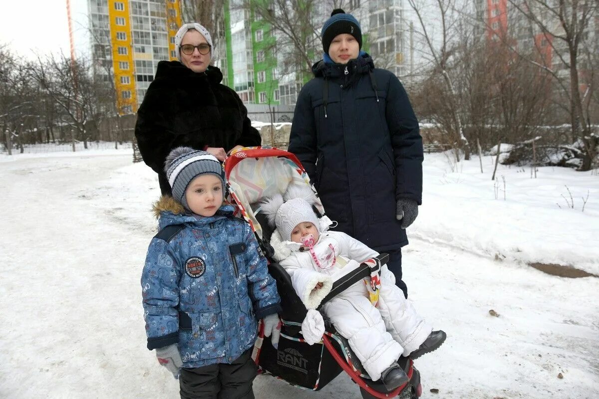 Сайт мам воронеж. Мамы Воронежская область. 8 Детей в семье Воронежская обл. Дети поиск Воронеж. Территория мам и их особенных детей картинки.