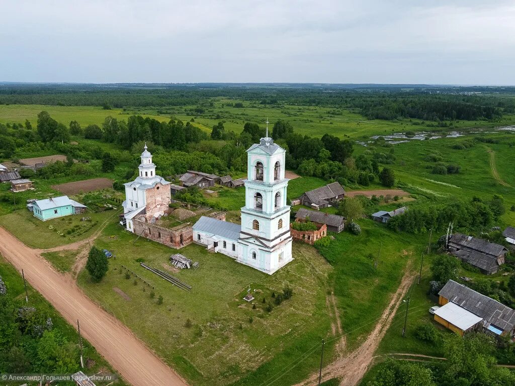 Церковь в Спасо Заозерье Зуевский район. Спасо-Заозерье Зуевского Кировской. Поселок Чепецкий Зуевского района Кировской области. Село суна Зуевский район Кировская область.