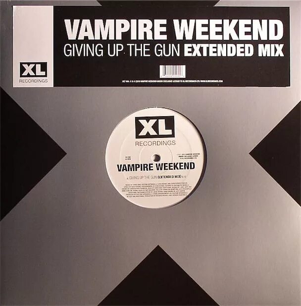 Vampire weekend Vampire weekend 2008. Vampire weekend Vampire weekend - giving up the Gun. Vampire weekend Vampire weekend обложка. Campus Vampire weekend. Vampire weekend only god was above us