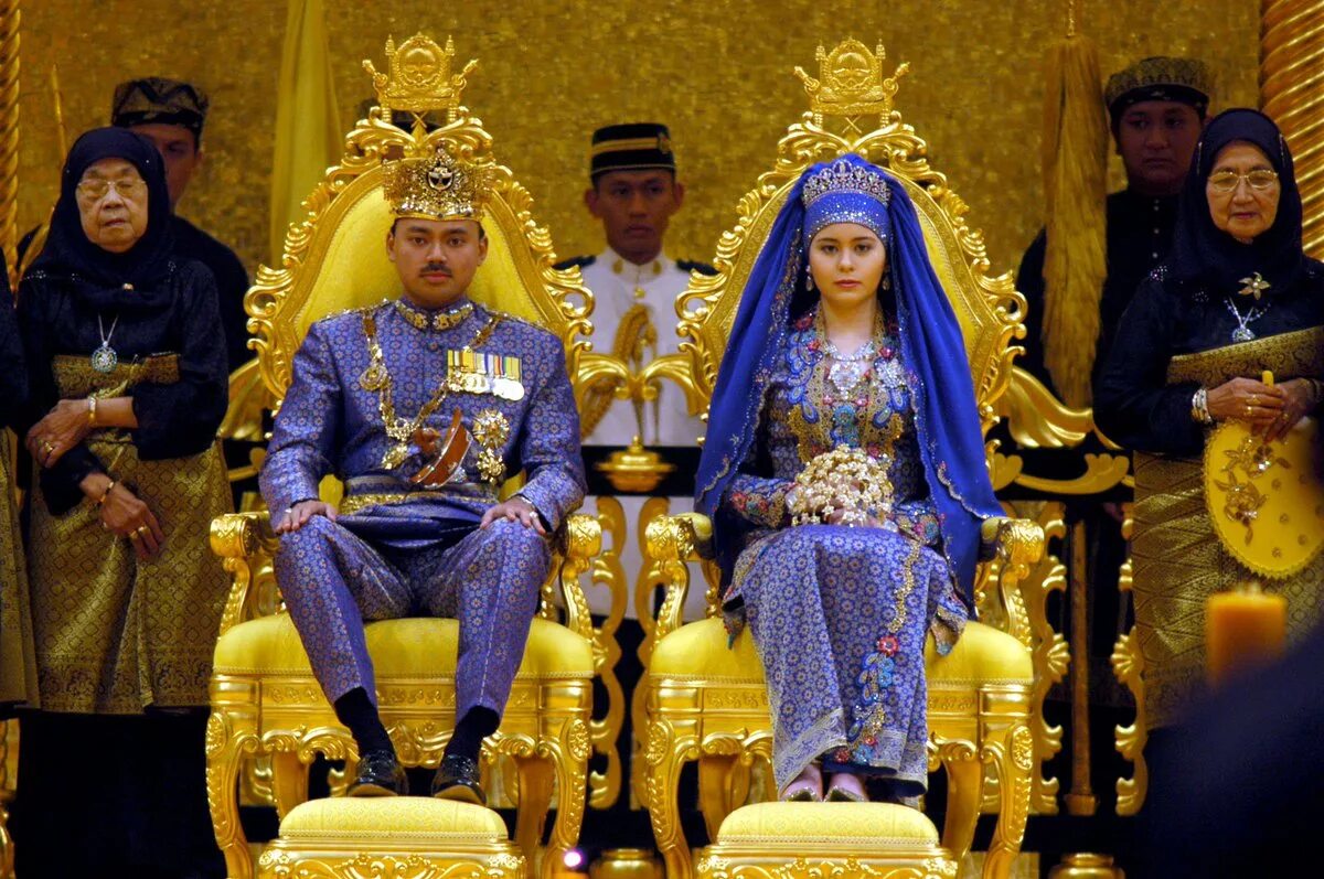 Самый богатый король. Аль-Мухтади Билла Болкиаха. Султанат Бруней. Бруней-Даруссалам.