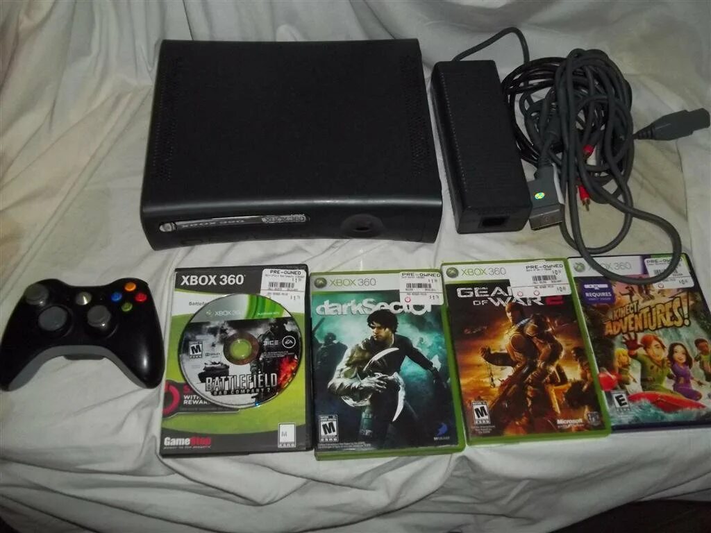 Память икс бокс. Xbox 360 Elite. Xbox 360 Elite 120gb. Xbox Jasper Xbox 360. Хбокс 360 Элит 500гб.