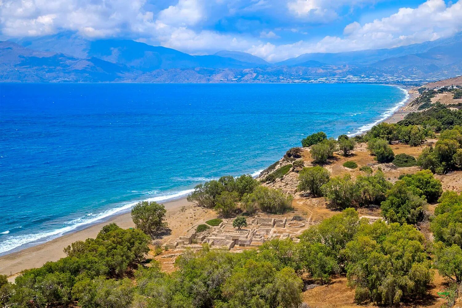 природные условия крита. крит флора и фауна. крит природа. крит горы и море. греция санторини пляжи.